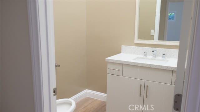 449 N Bundy Dr, Los Angeles, CA 90049, photo 12