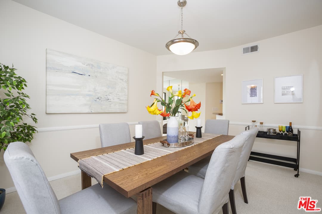 450 N Oakhurst Dr #302, Beverly Hills, CA 90210, photo 7