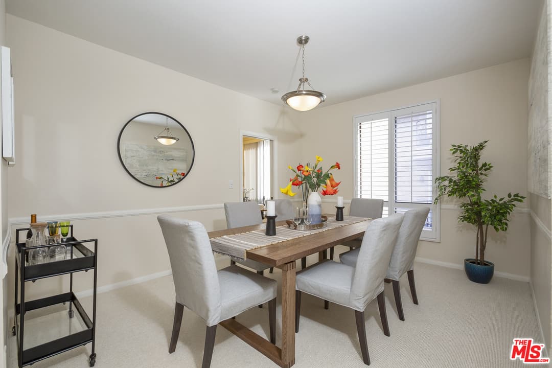 450 N Oakhurst Dr #302, Beverly Hills, CA 90210, photo 8