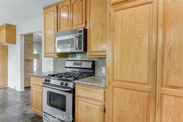 4929 Serrania Ave, Woodland Hills, CA 91364, photo 16