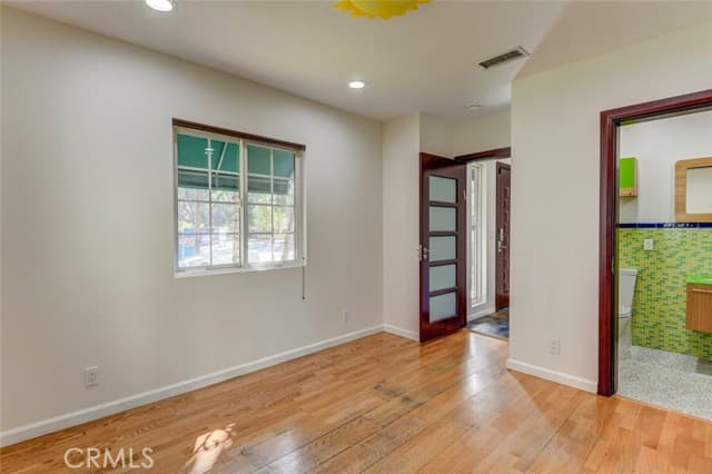 4929 Serrania Ave, Woodland Hills, CA 91364, photo 24