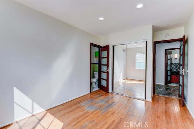 4929 Serrania Ave, Woodland Hills, CA 91364, photo 29