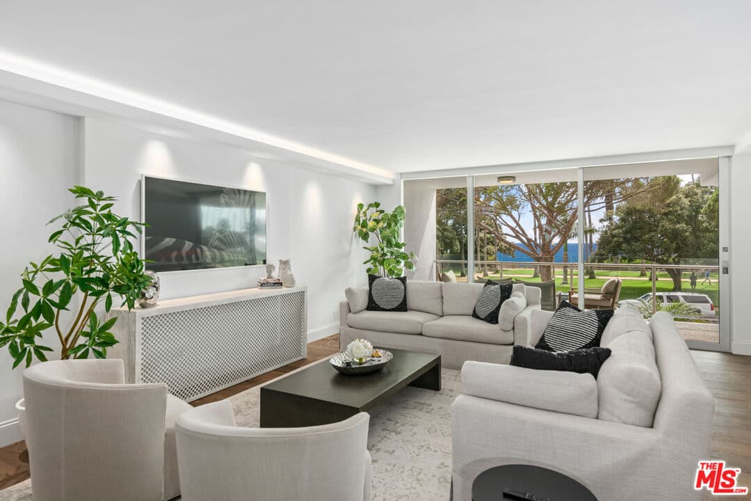 535 Ocean Ave
