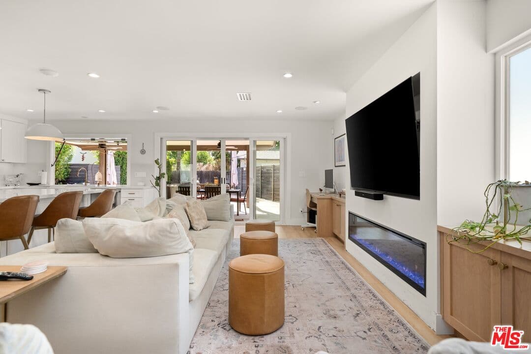 5405 Cedros Ave, Sherman Oaks, CA 91411, photo 18