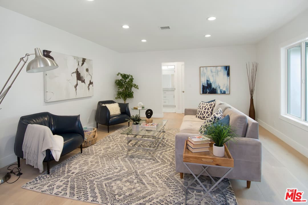 5542 Morella Ave, Valley Village, CA 91607, photo 8