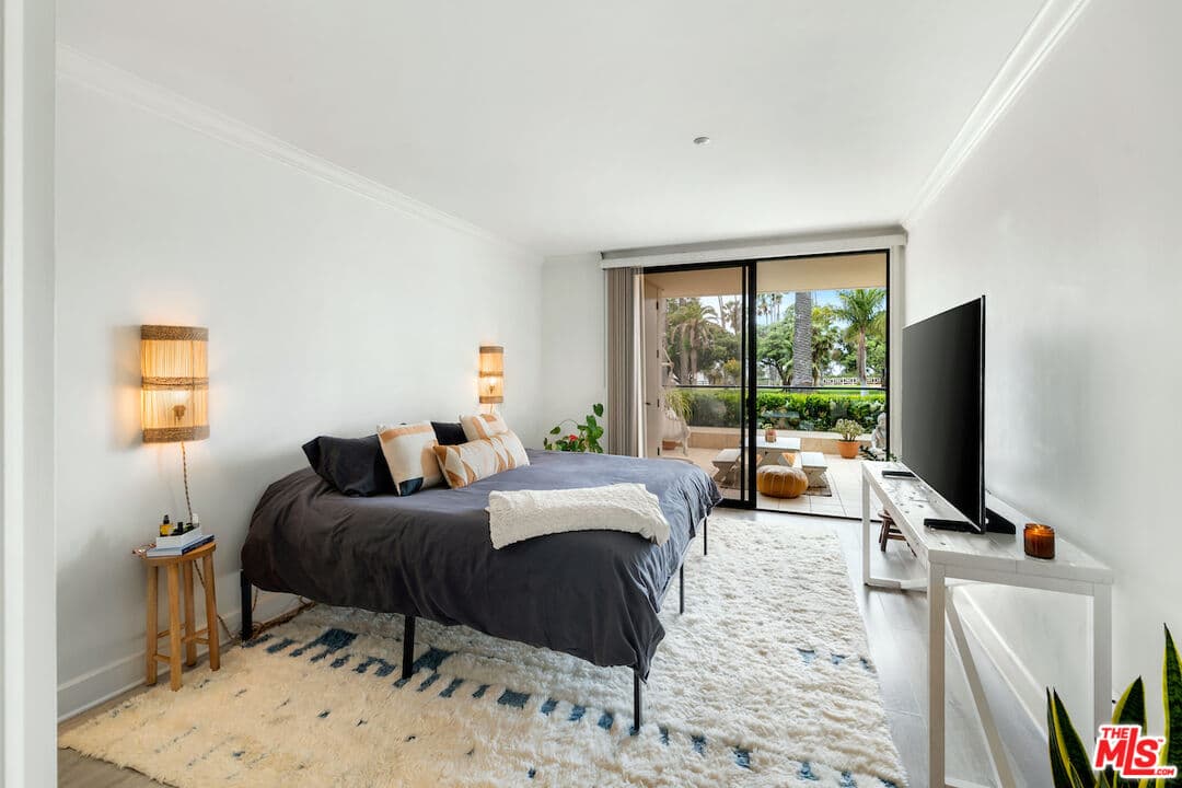 701 Ocean Ave #102, Santa Monica, CA 90402, photo 6