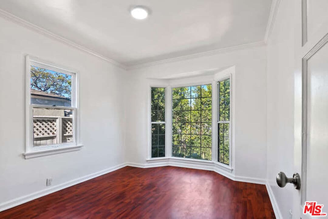 8810 Cadillac Ave, Los Angeles, CA 90034, photo 8
