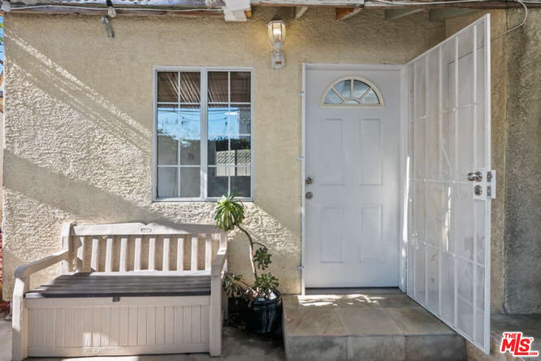8810 Cadillac Ave, Los Angeles, CA 90034, photo 16