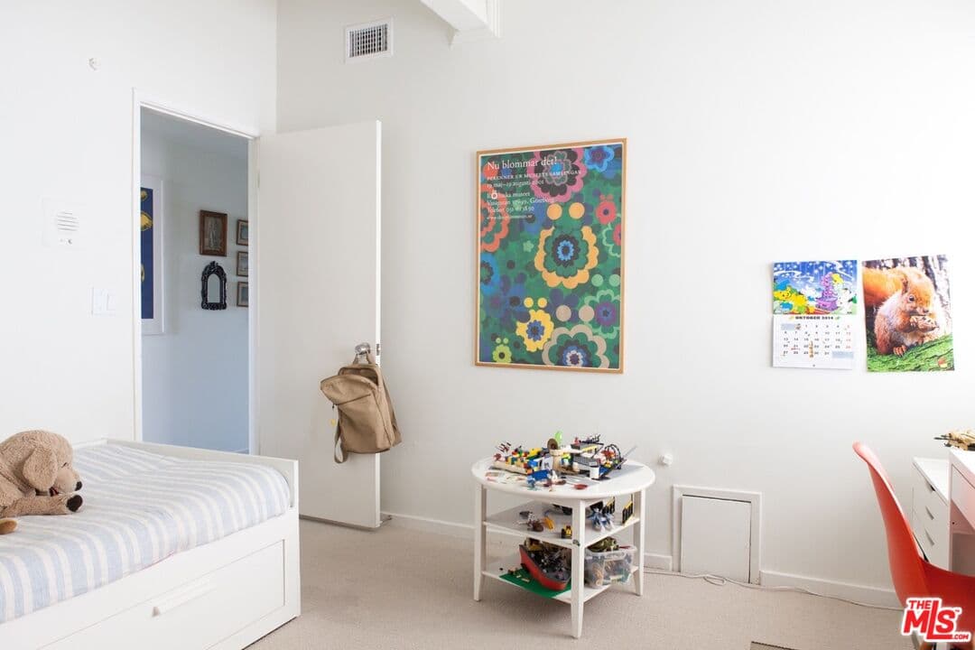 953 Glenhaven Dr, Pacific Palisades, CA 90272, photo 9