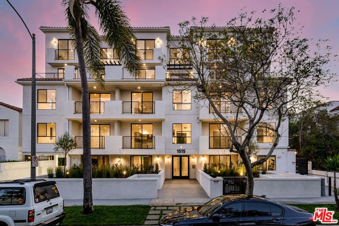 1515 S Holt Ave #204, Los Angeles, CA 90035