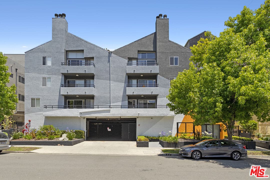 1626 Malcolm Ave #101, Los Angeles, CA 90024