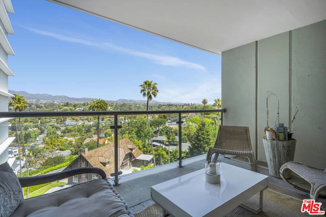 201 Ocean Ave #905P, Santa Monica, CA 90402