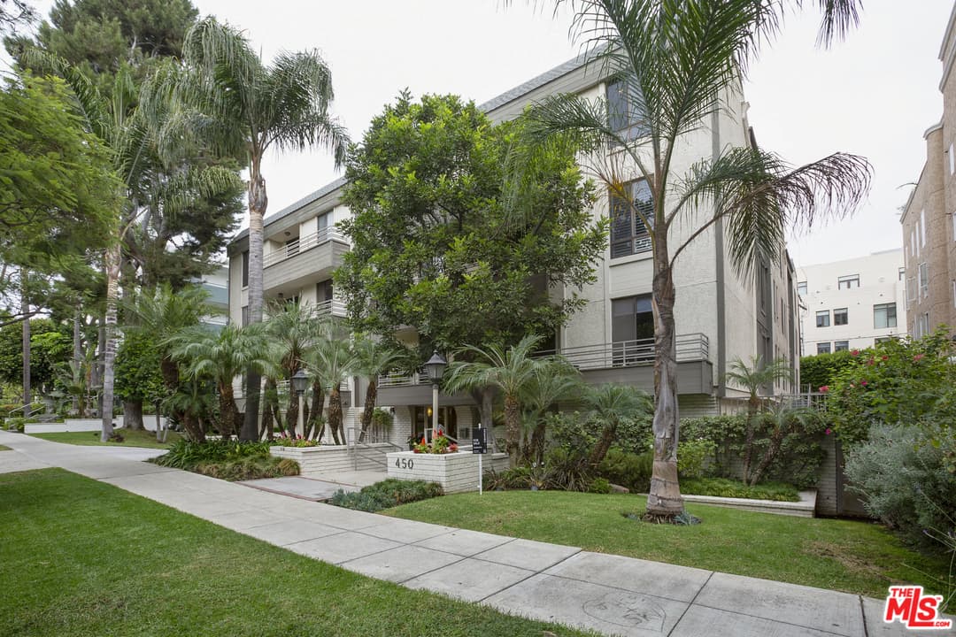 450 N Oakhurst Dr #302, Beverly Hills, CA 90210