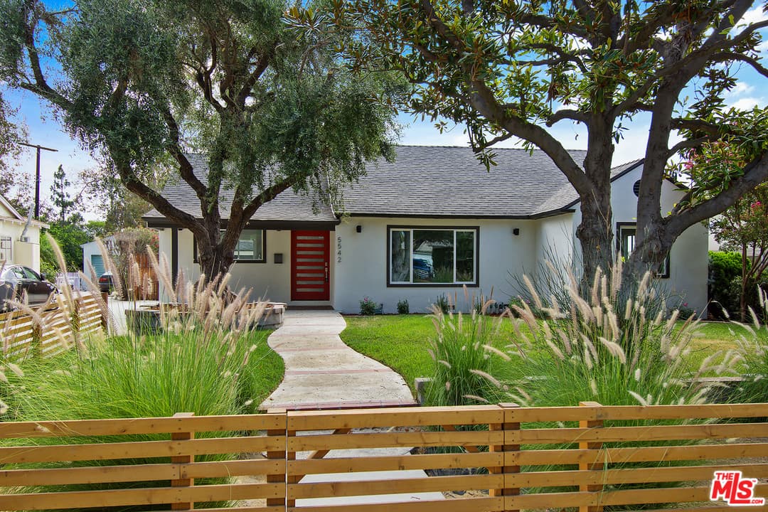 5542 Morella Ave, Valley Village, CA 91607